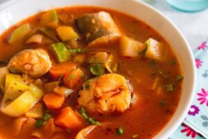 Caldo de Pescado (Sopa de Pescado Mexicana)