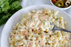 Ensalada de Coditos (ensalada mexicana de macarrones)