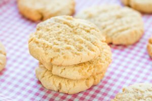 Galletas de almendras crujientes y aromáticas